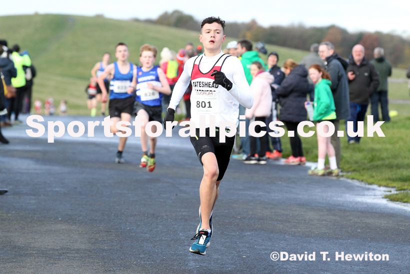 Boys and grils under-15s, Heaton Memorial 10k Road Race, Town Moor, Newcastle.  Photo: David T. Hewitson/Sports for All Pics